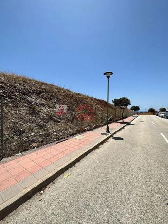 Terreno en avenida Palmeras de Baviera thumbnail 2