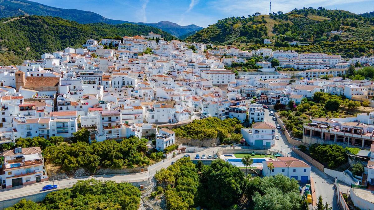 Terreno en venta en Canillas de Albaida, Malaga photo 5