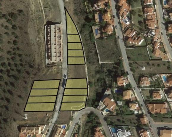 Terreno en calle Boliches photo 2