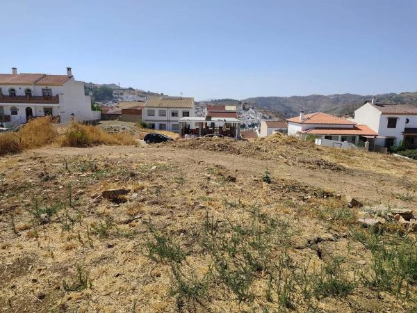 Terreno en calle Rafael Ruiz Liébana, 21 thumbnail 2