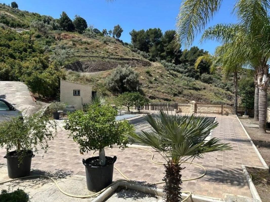 Terreno en venta en Competa, Malaga photo 4