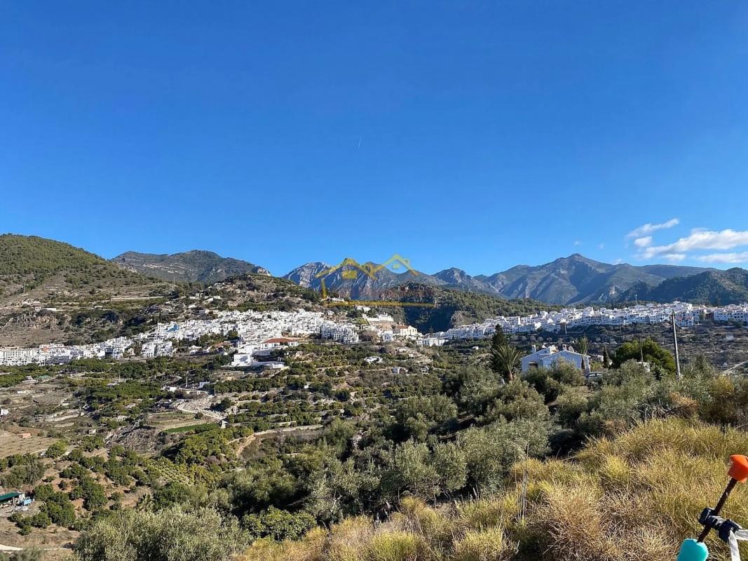 Terreno en venta en Frigiliana, Malaga photo 2