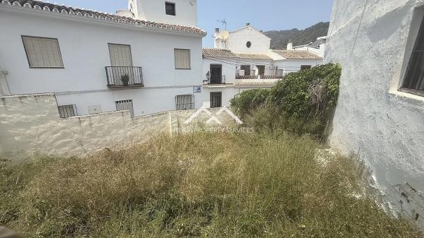 Terreno en Q4q3+7rc Frigiliana photo 1