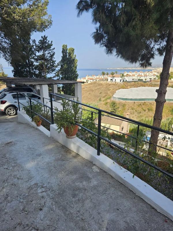 Terreno en venta en Mezquitilla, Malaga photo 5