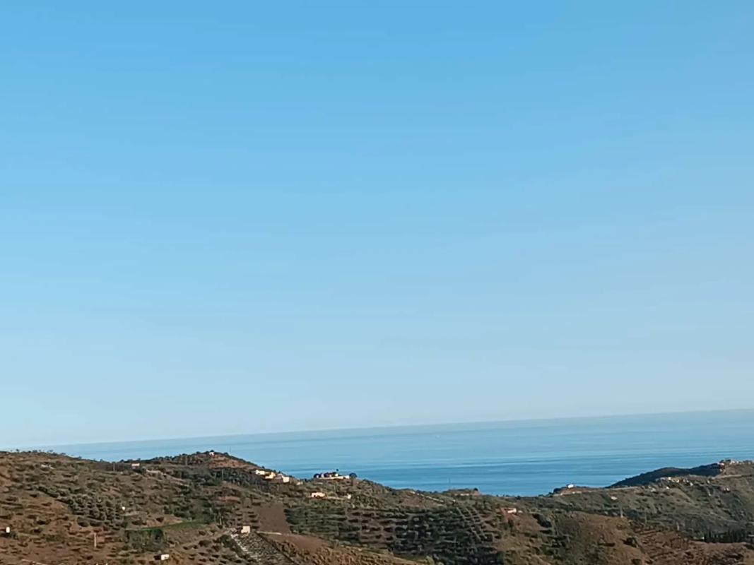 Terreno en venta en Moclinejo, Malaga photo 2