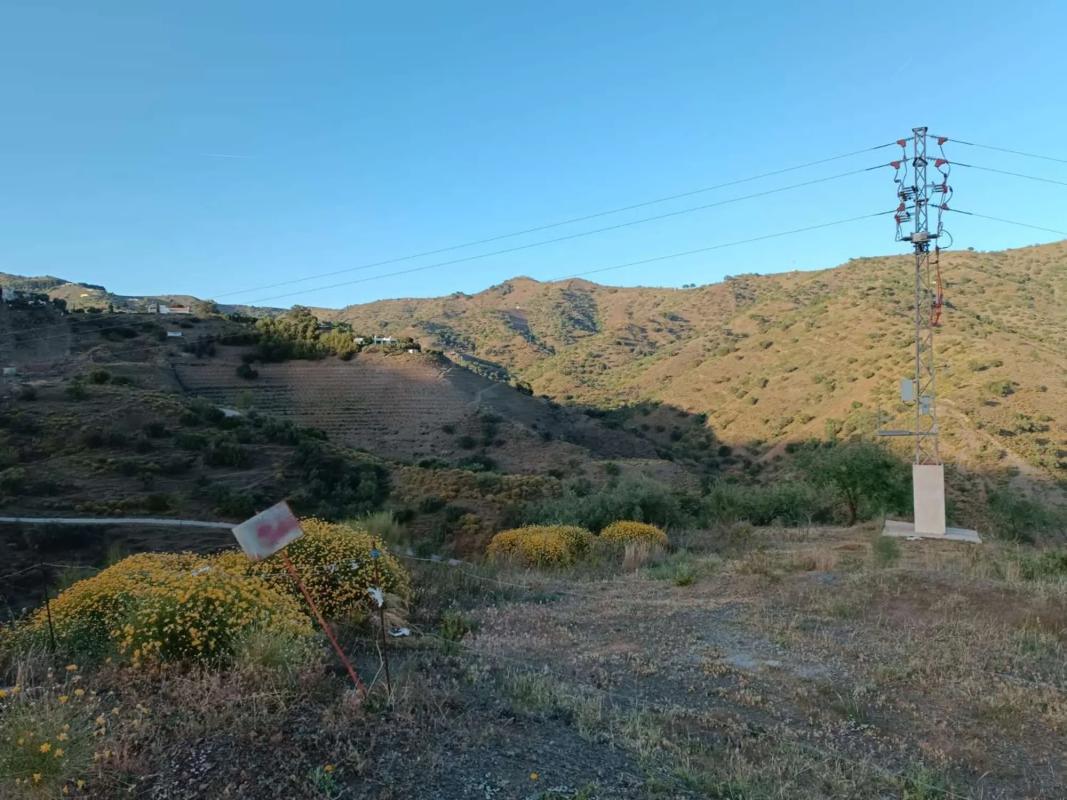 Terreno en venta en Moclinejo, Malaga photo 4