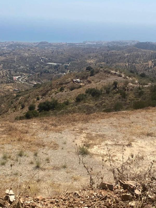 Land for sale in Moclinejo, Malaga photo 3