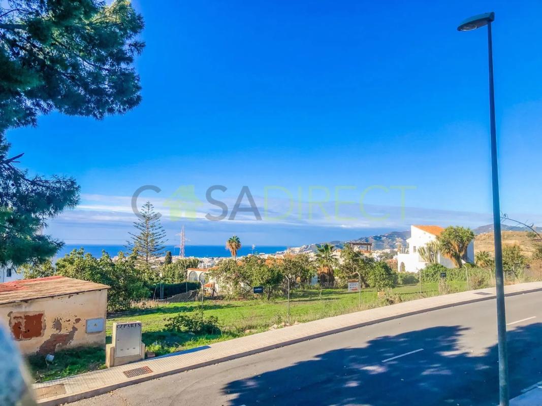 Działka na sprzedaż w Nerja, Malaga photo 1