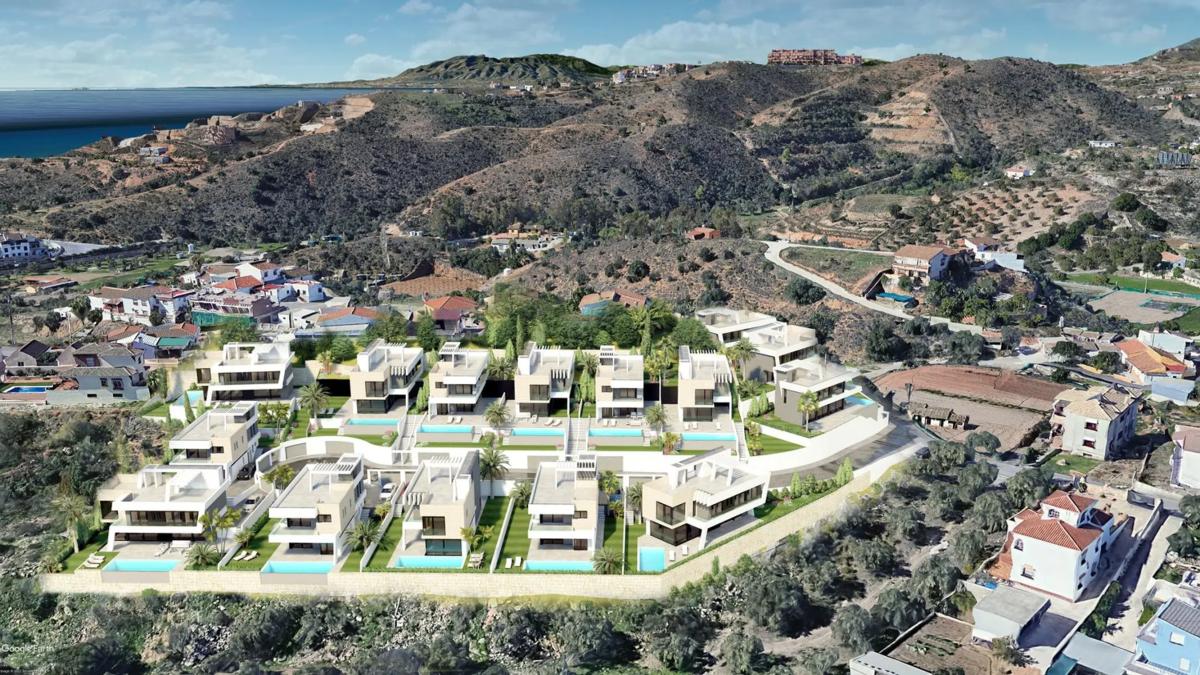 Terreno en venta en Rincón de la Victoria, Malaga photo 3