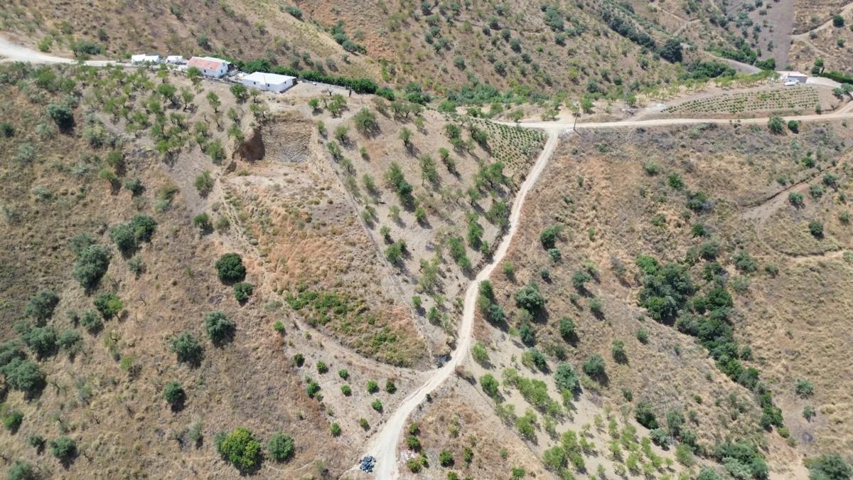 Terreno en venta en Sedella, Malaga photo 4