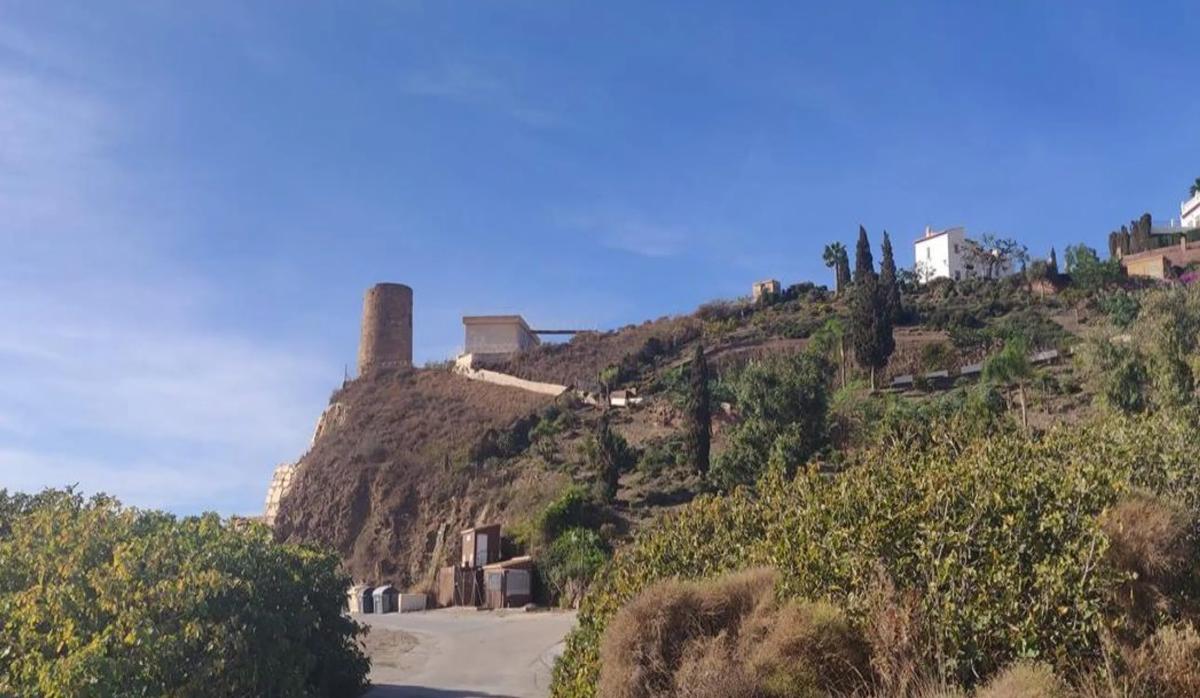 Terreno en venta en Torrox, Malaga photo 4