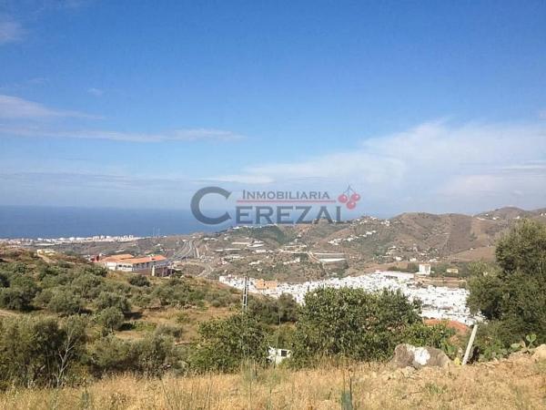 Terreno en Torrox Pueblo thumbnail 1
