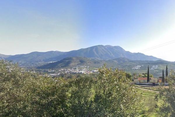 Terreno en Viñuela photo 1