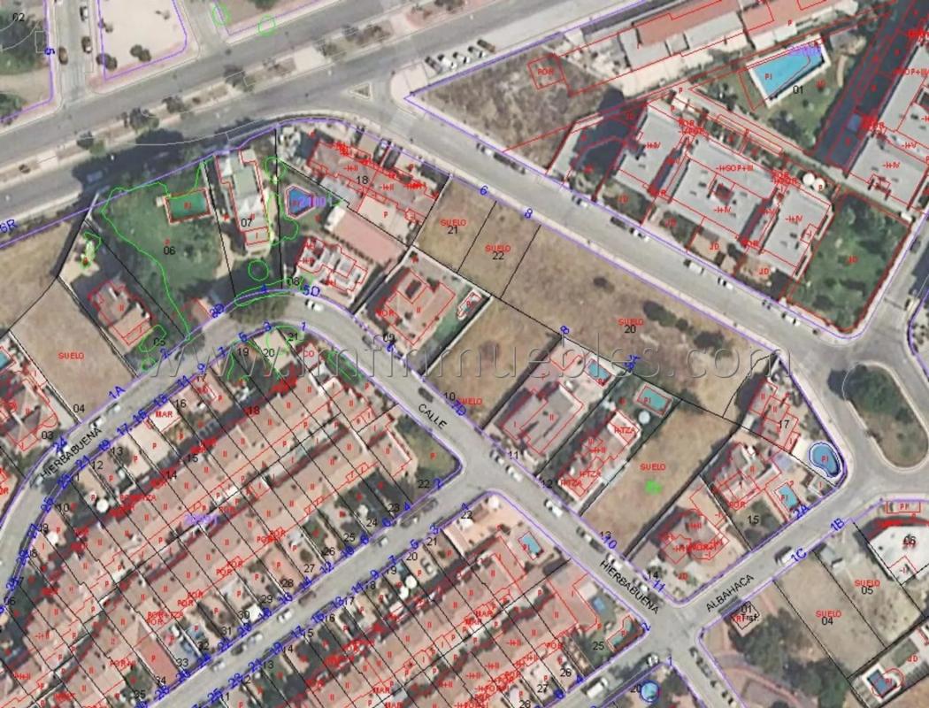 Terreno en venta en Vélez-Malaga, Malaga photo 3