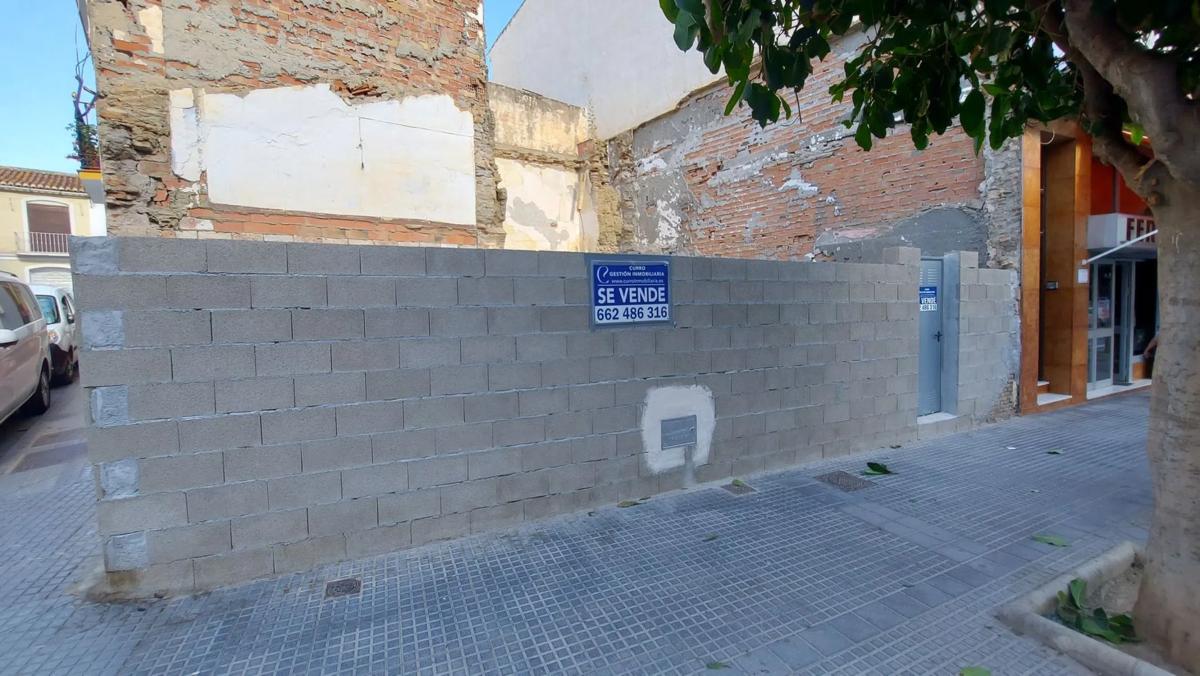 Terreno en venta en Vélez-Malaga, Malaga photo 1