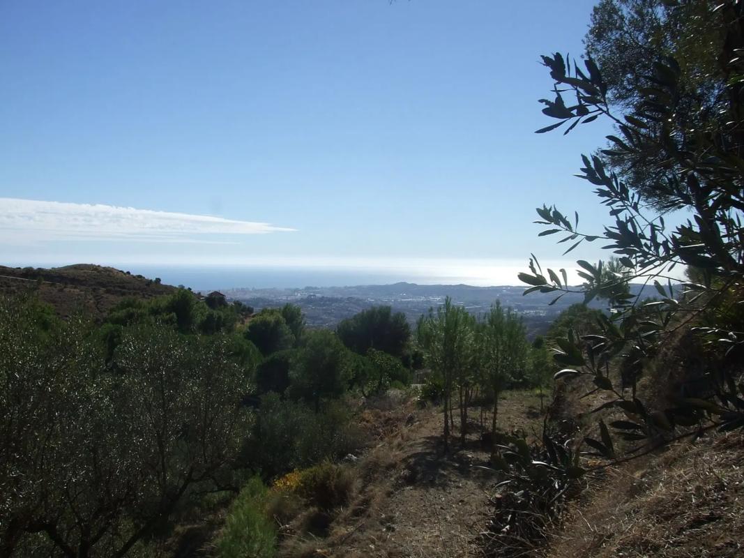 Terreno en venta en Mijas, Malaga photo 1