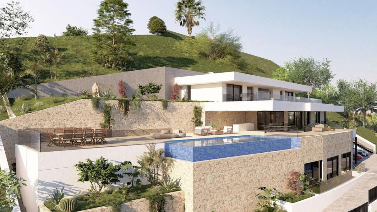 Terreno en venta en Benahavís, Malaga photo 1
