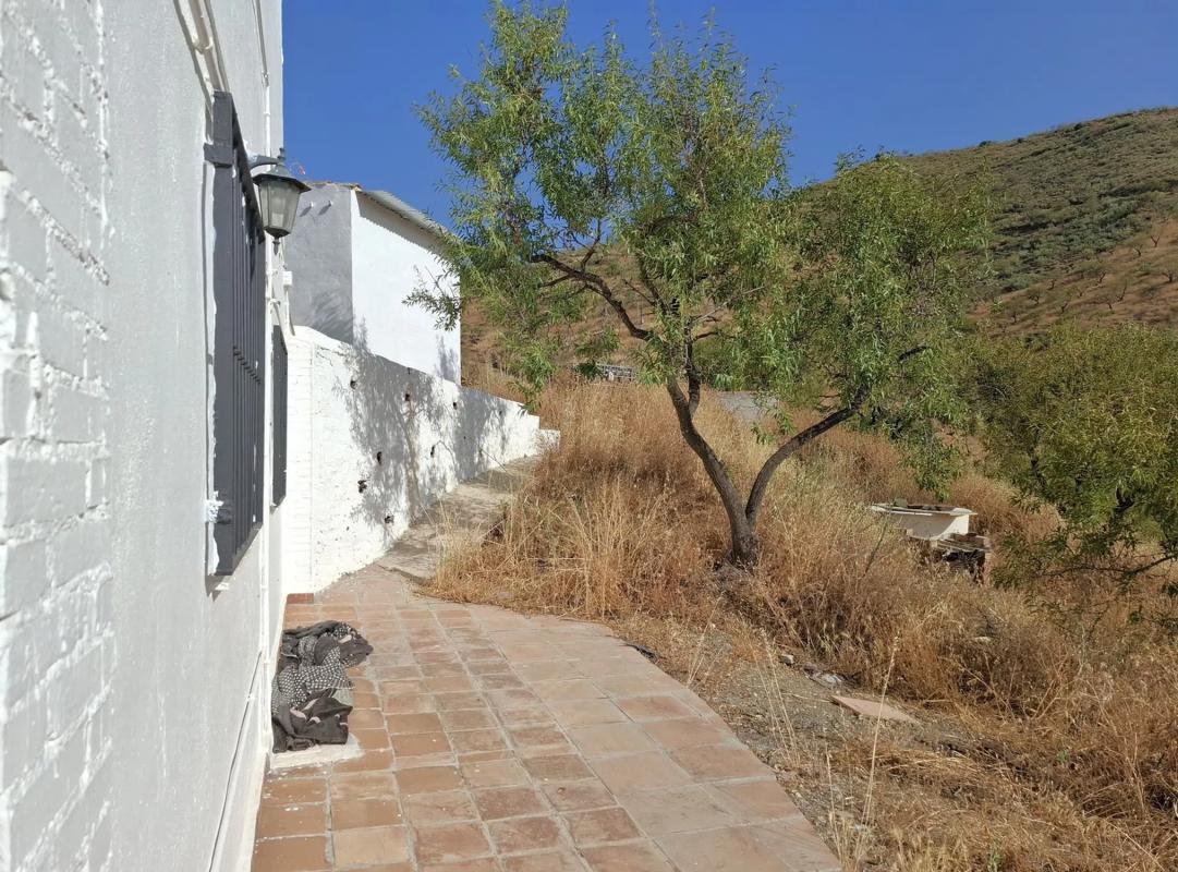 Terreno en venta en Colmenar, Malaga photo 3