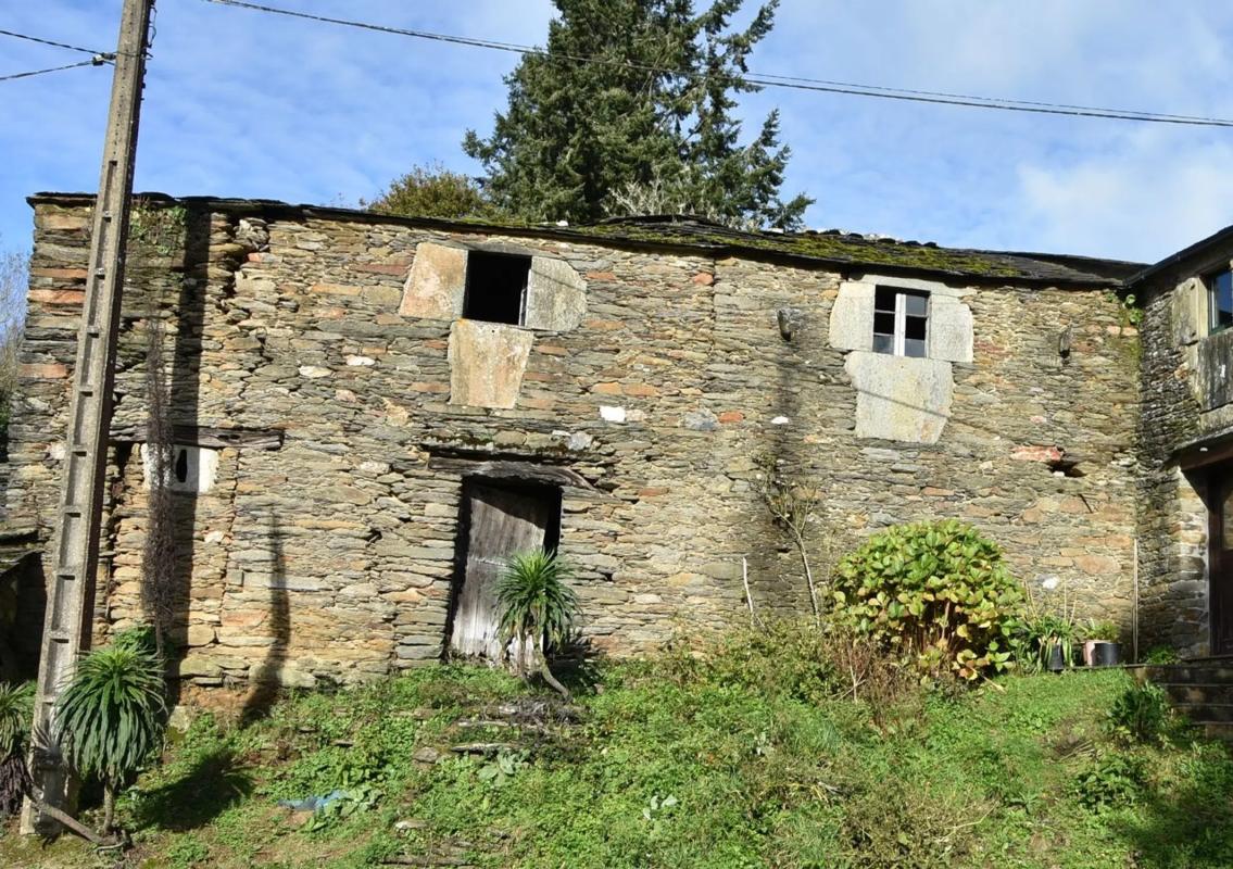 Участок земли на продажу в Ас Понтес де Гарсия Родригес, Ла-Коруня photo 1