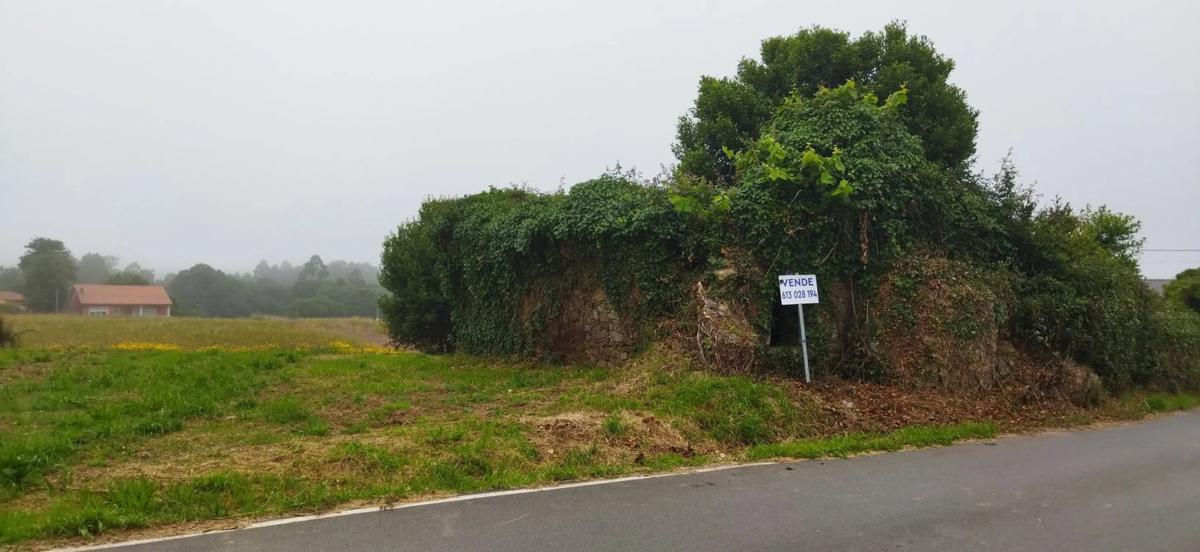 Land for sale in Laracha, A Coruña photo 3