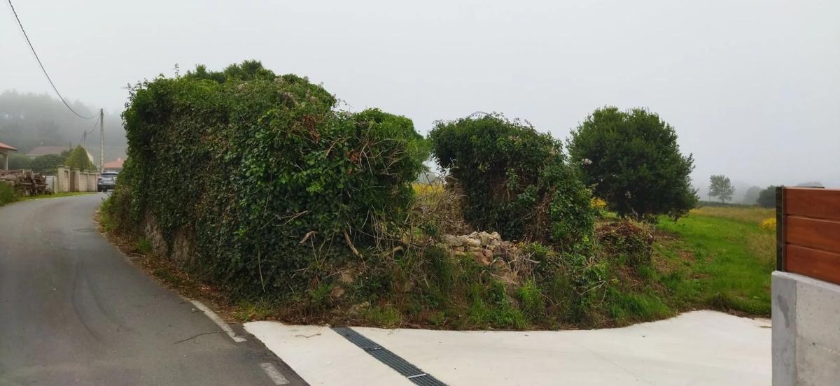 Land for sale in Laracha, A Coruña photo 4