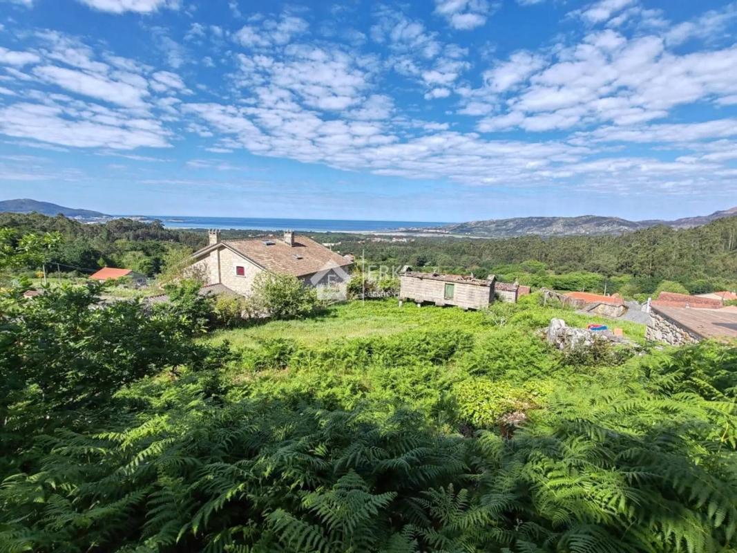 Terreno en venta en Carnota, A Coruña photo 3