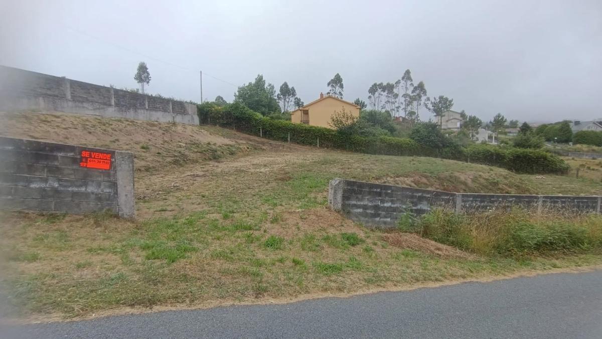 Land for sale in Cerceda, A Coruña photo 2
