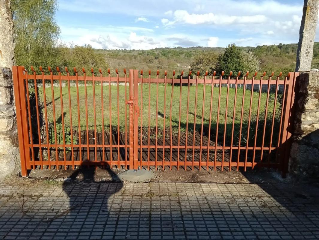 Terreno en venta en A Bola, Ourense photo 1