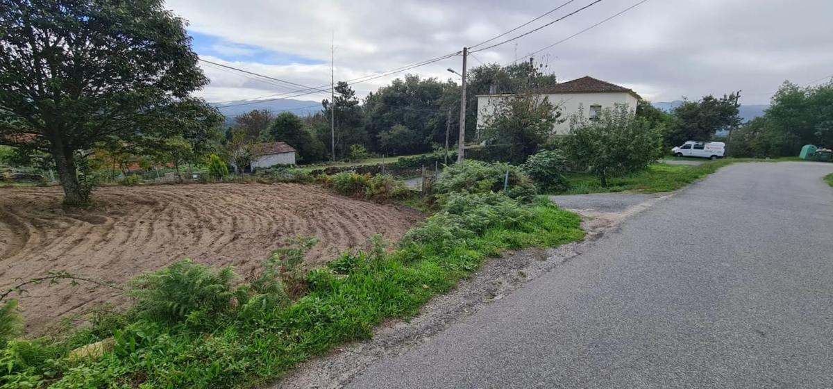 Terreno en venta en Allariz, Ourense photo 1