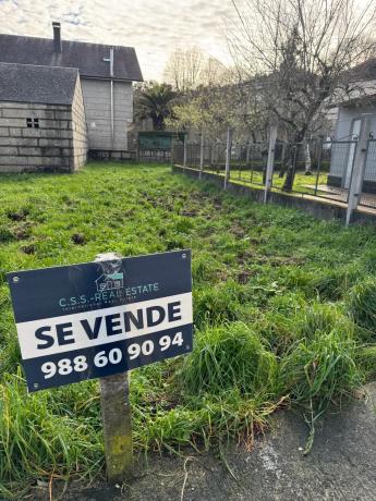 Terreno en calle da Besada photo 3