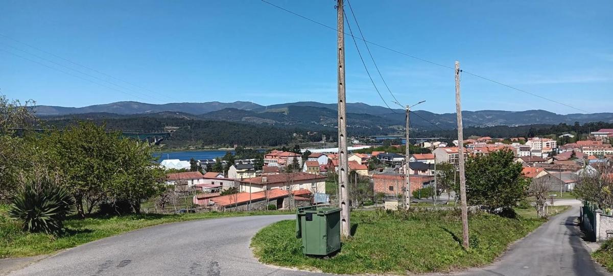 Land for sale in Carballeda de Avia, Ourense photo 3