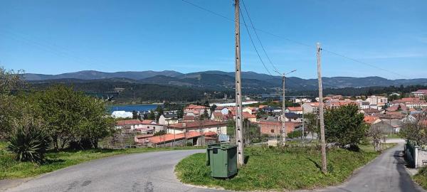 Terreno en Carballeda de Avia thumbnail 2
