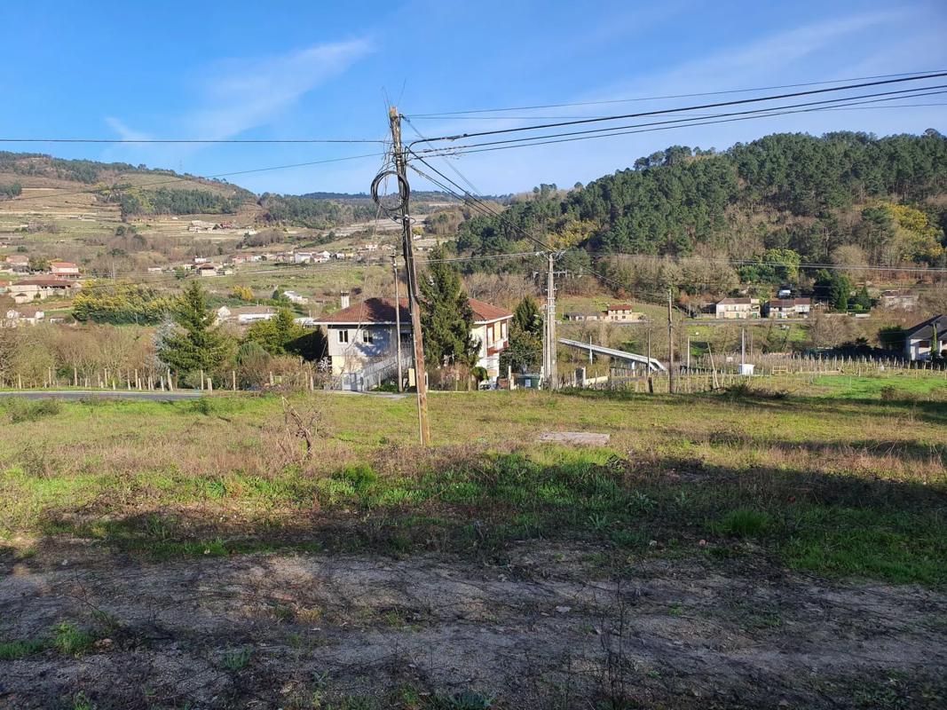 Terreno en venta en Leiro, Ourense photo 1