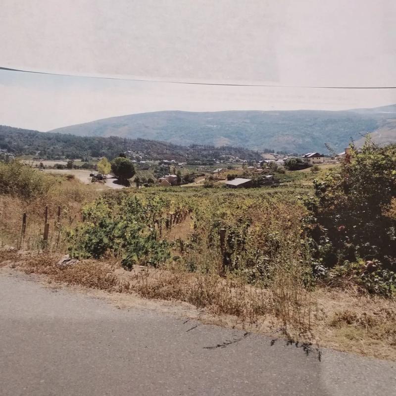 Terreno en venta en O Barco de Valdeorras, Ourense photo 1
