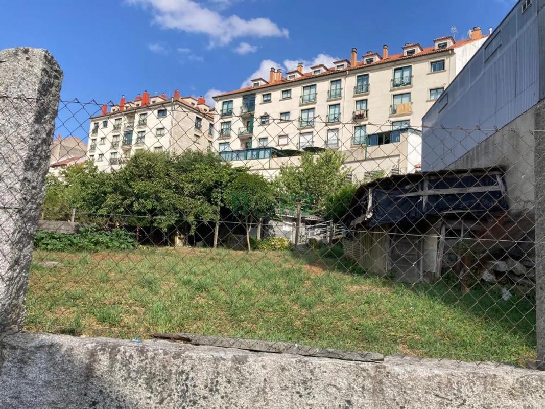 Terreno en venta en O Carballiño, Ourense photo 4