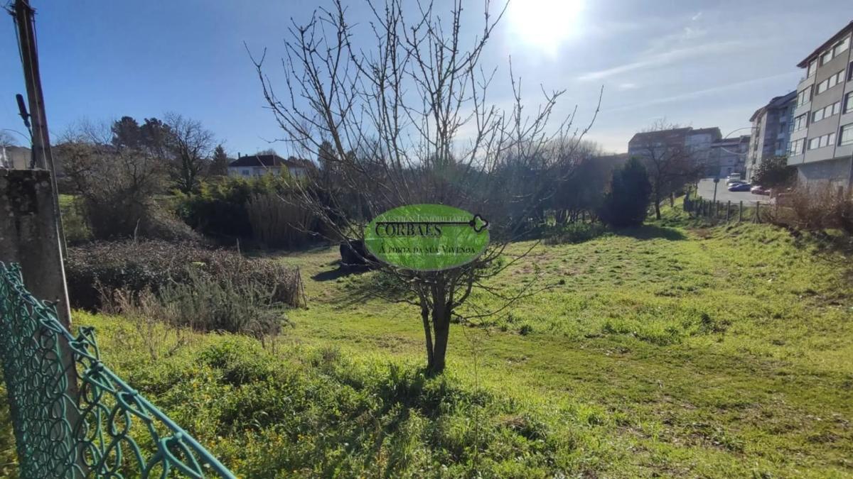 Terreno en venta en O Carballiño, Ourense photo 2