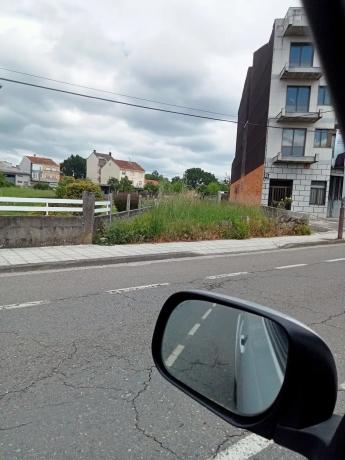 Terreno en avenida de Compostela, 69 photo