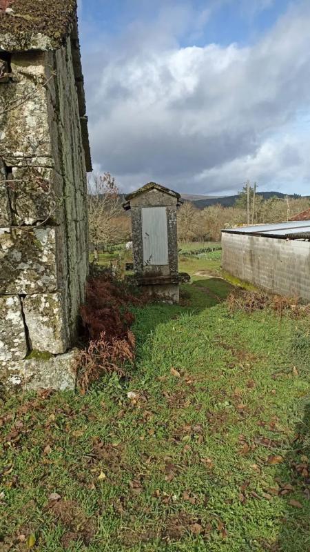 Terreno en venta en O Irixo, Ourense photo 3