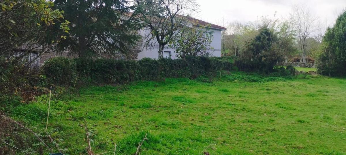 Terreno en venta en Paderne de Allariz, Ourense photo 1
