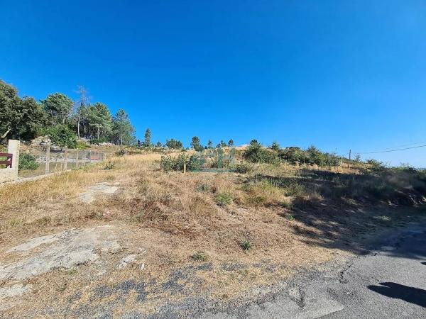 Terreno en Paderne de Allariz photo 1