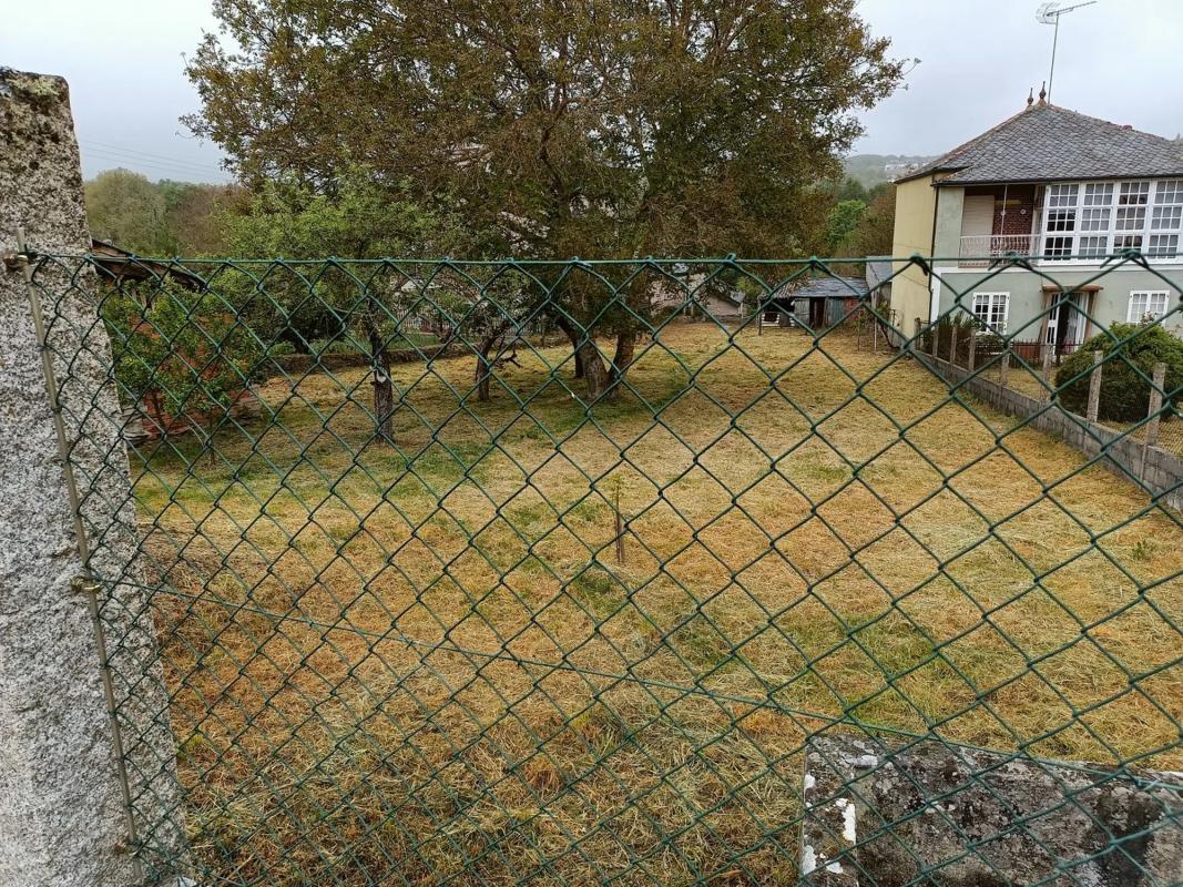 Terreno en venta en Puebla de Trives, Ourense photo 3