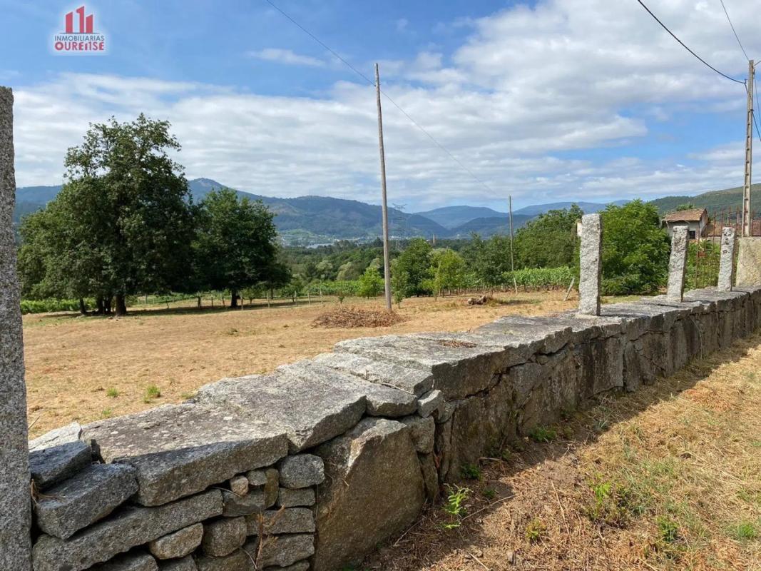 Terreno en venta en Ribadavia, Ourense photo 2