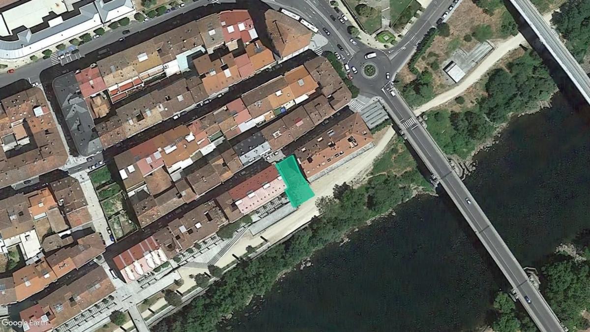 Działka na sprzedaż w Ourense, Ourense photo 2