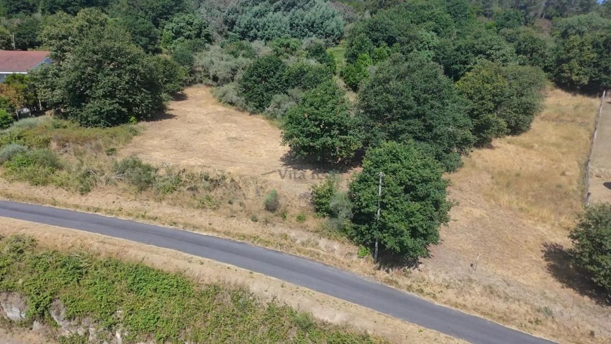 Land for sale in Barbados, Ourense photo 1