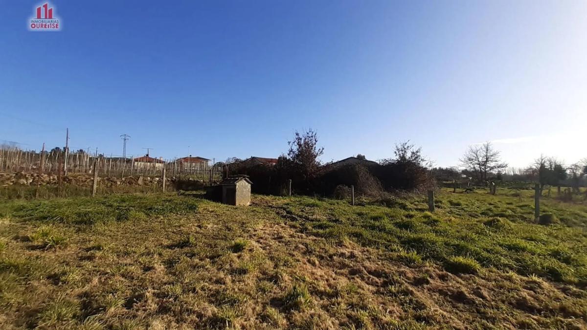 Terreno en venta en Pereiro de Aguiar, Ourense photo 2