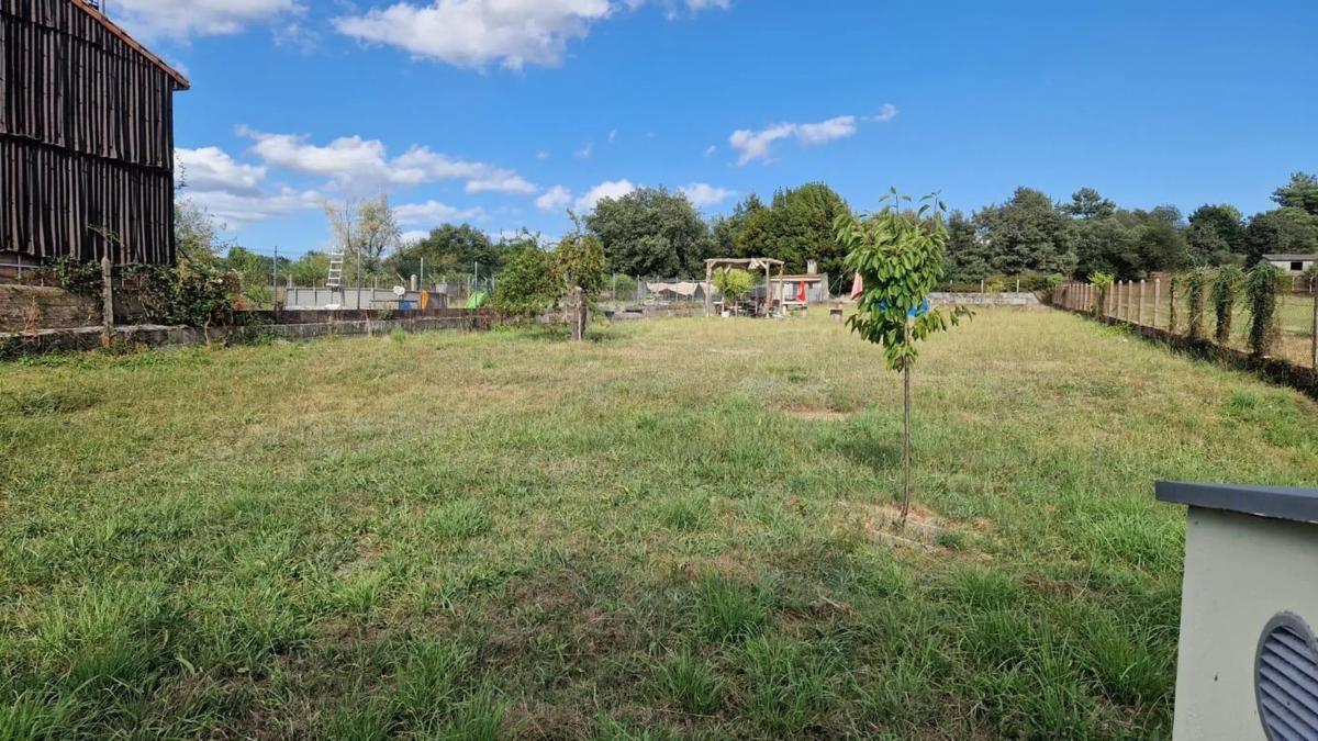 Terreno en venta en San Cibrao das Viñas, Ourense photo 2