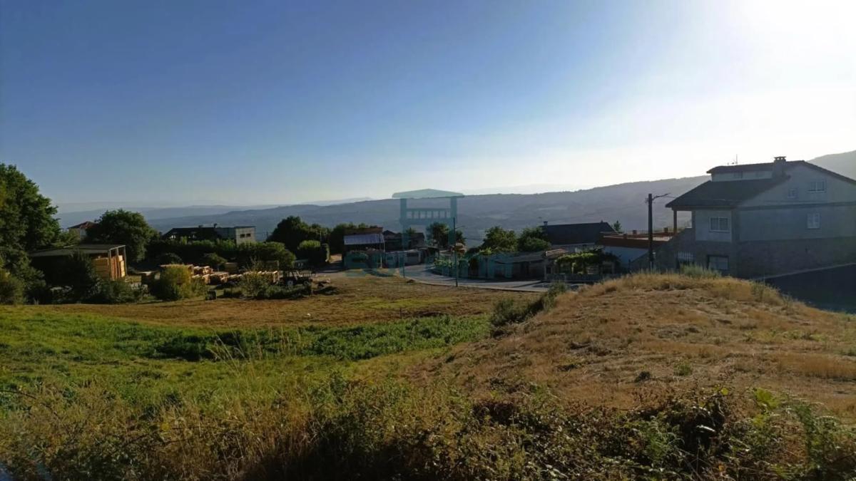 Terreno en venta en A Peroxa, Ourense photo 3