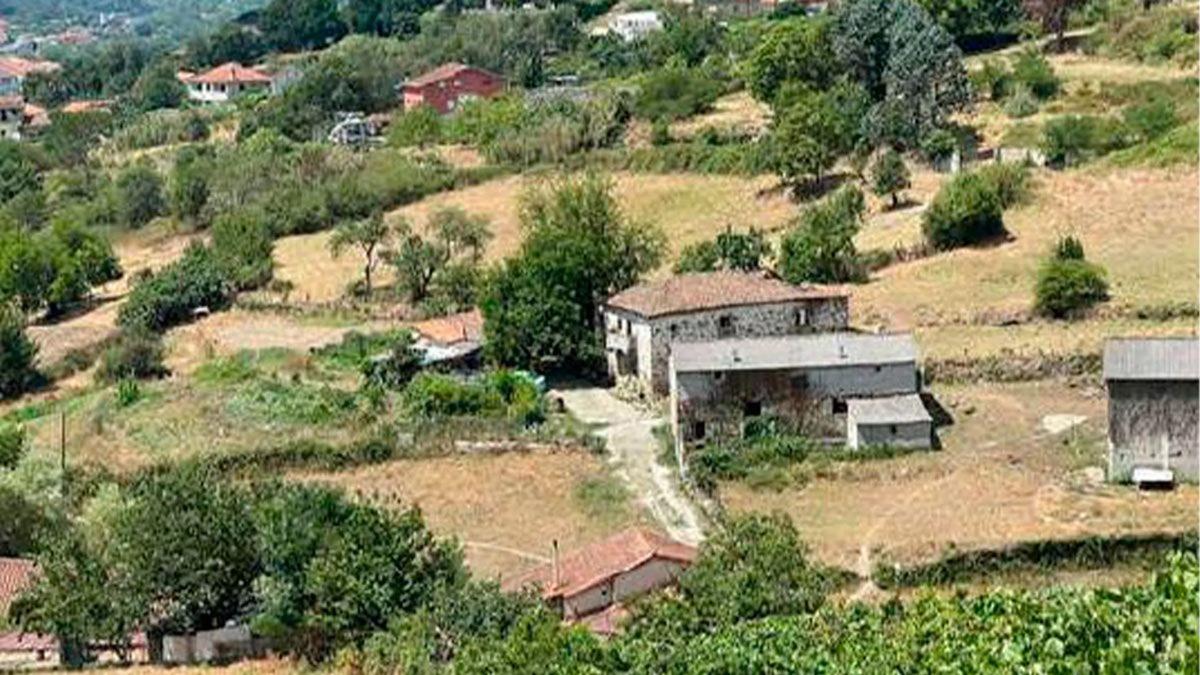 Участок земли на продажу в Орэнсе, Оренсе photo 2