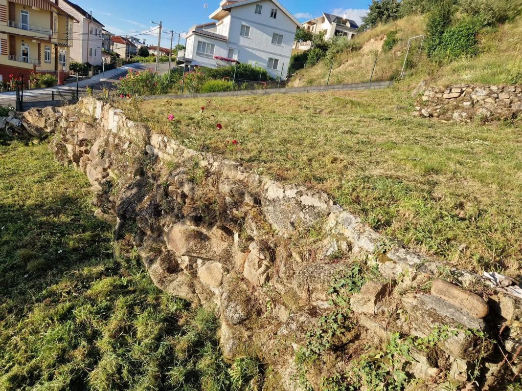 Działka na sprzedaż w Ourense, Ourense photo 3