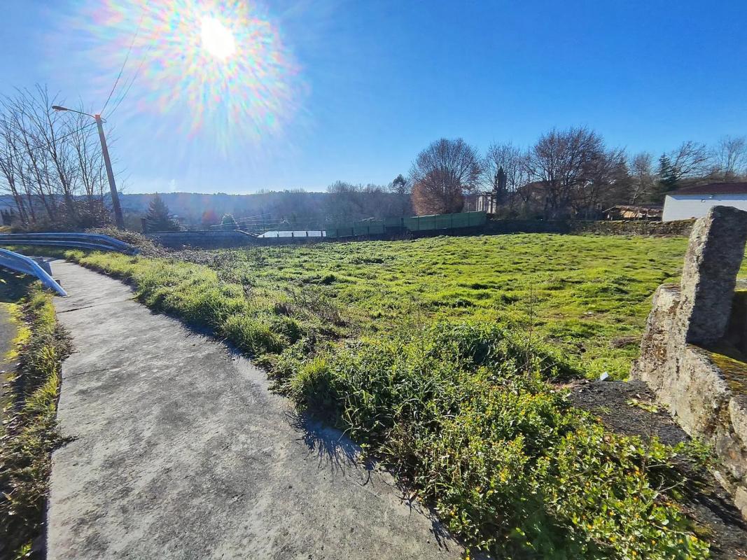 Terreno en venta en Vilamarin, Ourense photo 3